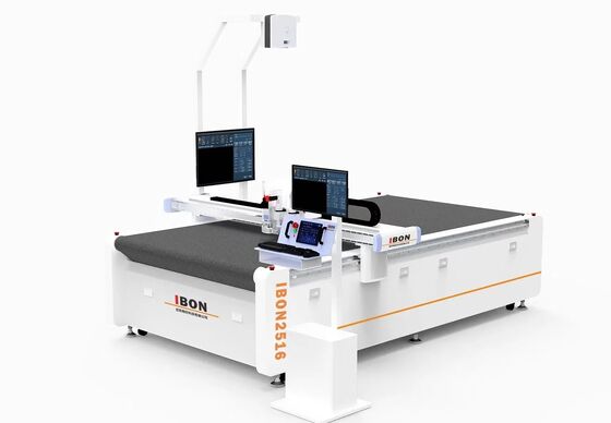 Hochpräzisions-CNC-Dichtungsmaschine 50Hz mit Projektor für Dichtungs-, Gummi- und Schaumstoffmaterialien