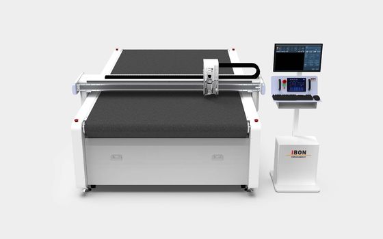 Guter Preis 60mm CNC-Leder-Schneidmaschine 60mm/s - 2200mm/s Schuh-Oberschneidmaschine Online