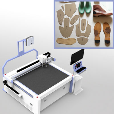 220V - 380V Decke Schneidemaschine 50Hz CNC Teppich Schneidemaschine mit vibrierendem Messer