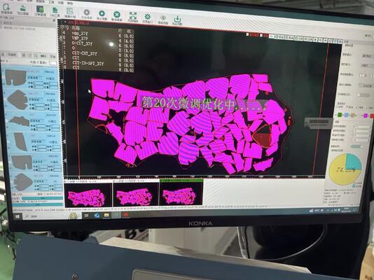 Doppelkopf-CNC-Lederschneider IB1660 mit 1600mmX6000mm Schnittbereich und hoher Präzision für echtes Leder