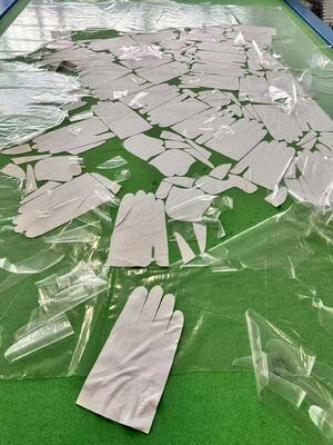 Guter Preis 60mm CNC-Leder-Schneidmaschine 60mm/s - 2200mm/s Schuh-Oberschneidmaschine Online